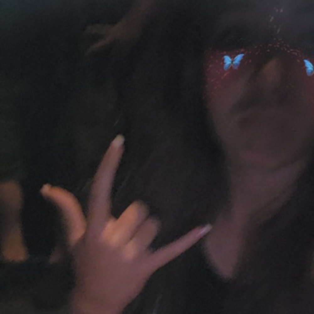 Meet your Posher, Kay